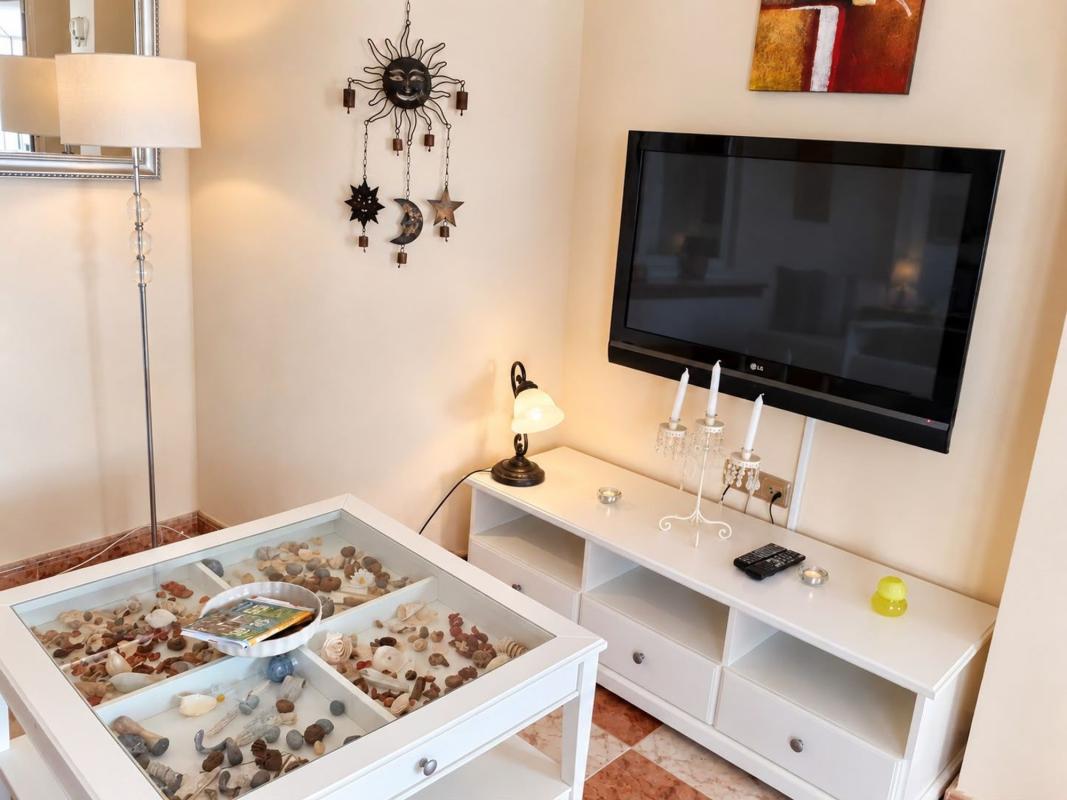 Properties for sale and rent in Spain photo 5