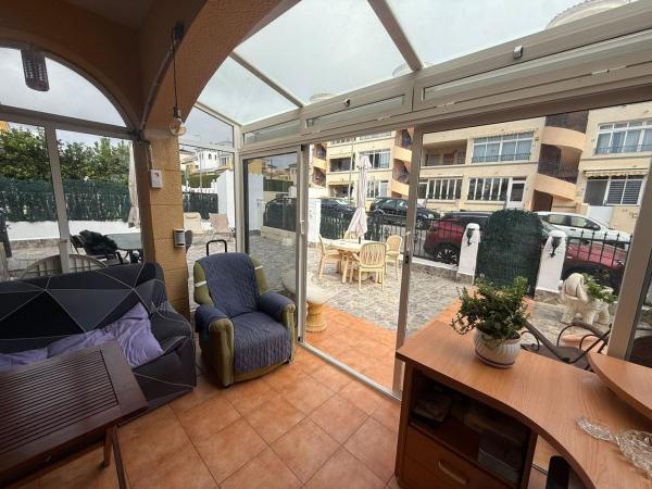 Chalet pareado en Calle Trepadora s/n, Los Balcones y los Altos, Orihuela photo 4