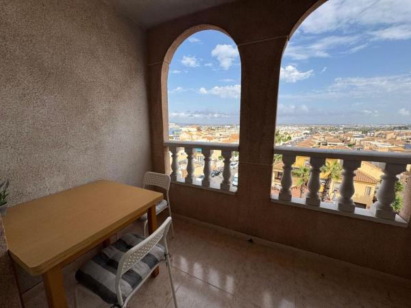 Sale of flat in Piso en Parque Acuático - Sector 25, Torrevieja, Torrevieja
 photo 3