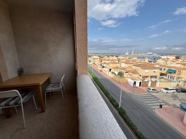 Sale of flat in Piso en Parque Acuático - Sector 25, Torrevieja, Torrevieja
 photo 4