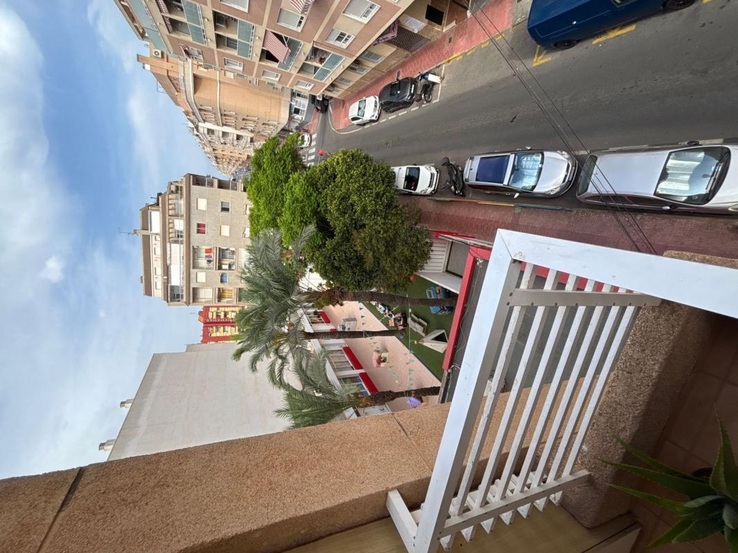 Sprzedaż mieszkania w Piso en Avenida Diego Ramírez Pastor, 217, Antonio Machado, Torrevieja, Torrevieja
photo 2