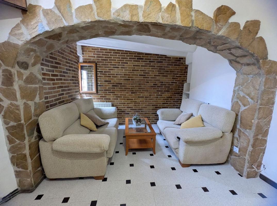 Недвижимость на продажу и в аренду в Испании photo 4