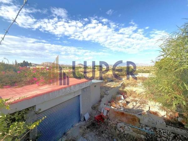 Продаётся загородный участок в Finca rústica en Villamontes-Boqueres, San Vicente del Raspeig , Сан-Висенте-дель-Распейг photo 1