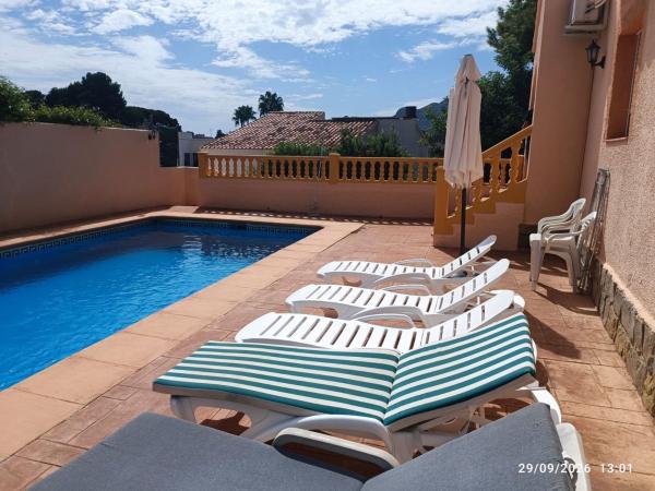 Частный шале на продаже в Casa o chalet en Calpe Pueblo, Calpe, Кальпе photo 1