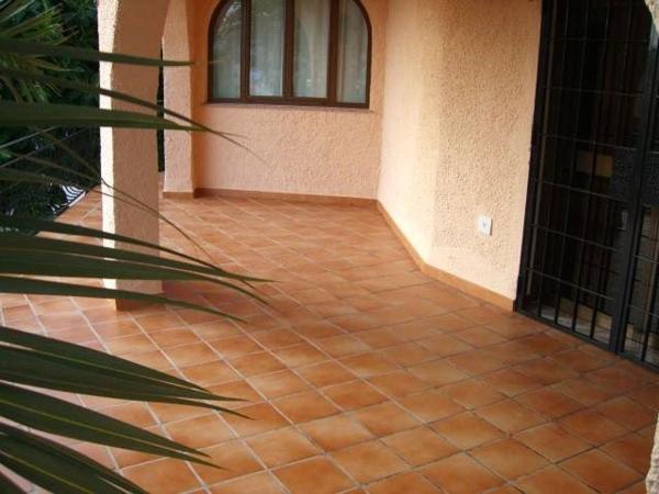 Частный шале на продаже в Casa o chalet en Moravit-Cap Blanc, Moraira, Морайра thumbnail 2