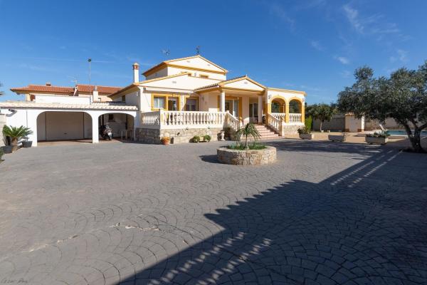 Частный шале на продаже в Casa o chalet en La Pedrera-Vessanes, Denia, Дения thumbnail 2