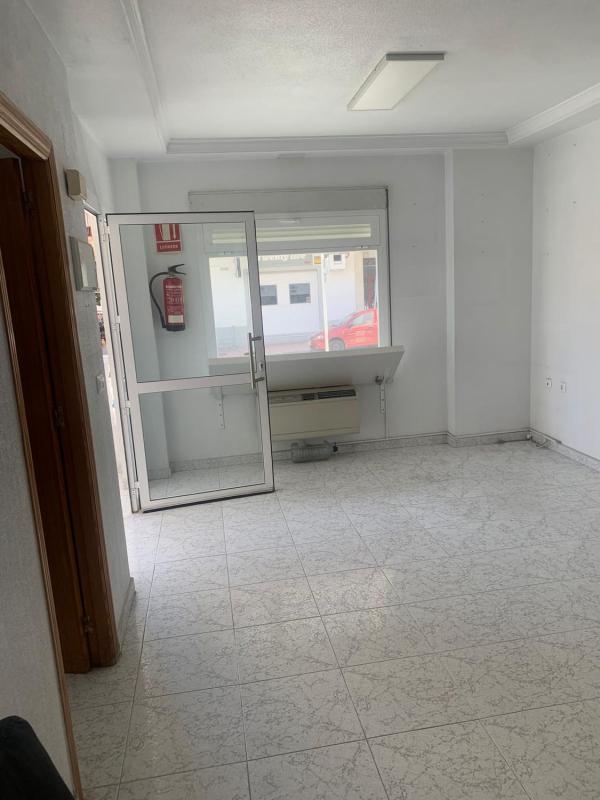 Продажа квартиры на Piso en Avenida de las Habaneras, Avenida Habaneras - Curva de Palangre, Torrevieja, Торревьеха
photo 4