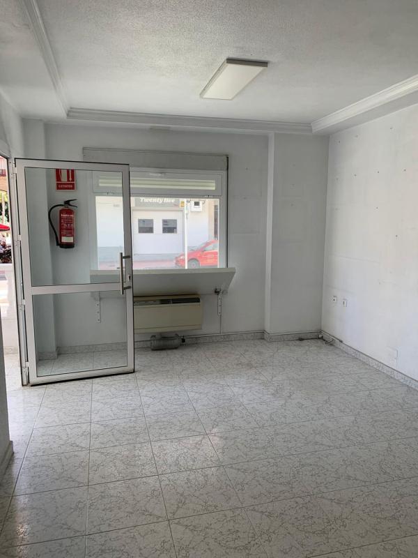 Продажа квартиры на Piso en Avenida de las Habaneras, Avenida Habaneras - Curva de Palangre, Torrevieja, Торревьеха
photo 5