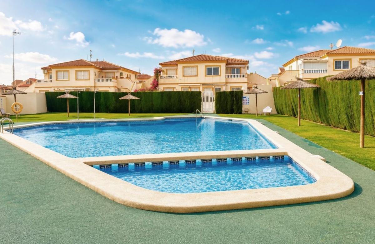Venta de ático en Ático en Calle Niágara, 90, Playa Flamenca, Orihuela, Orihuela photo 2
