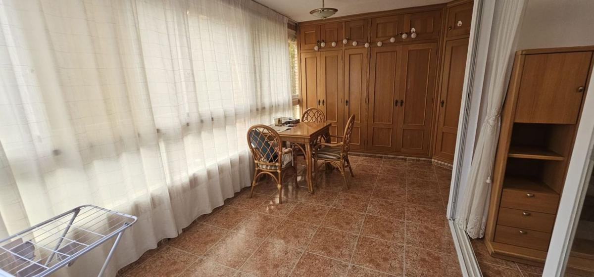 Sprzedaż mieszkania w Piso en Avenida Juan Fuster Zaragoza s/n, Zona Rincón Bajo, Benidorm, Benidorm
 photo 3