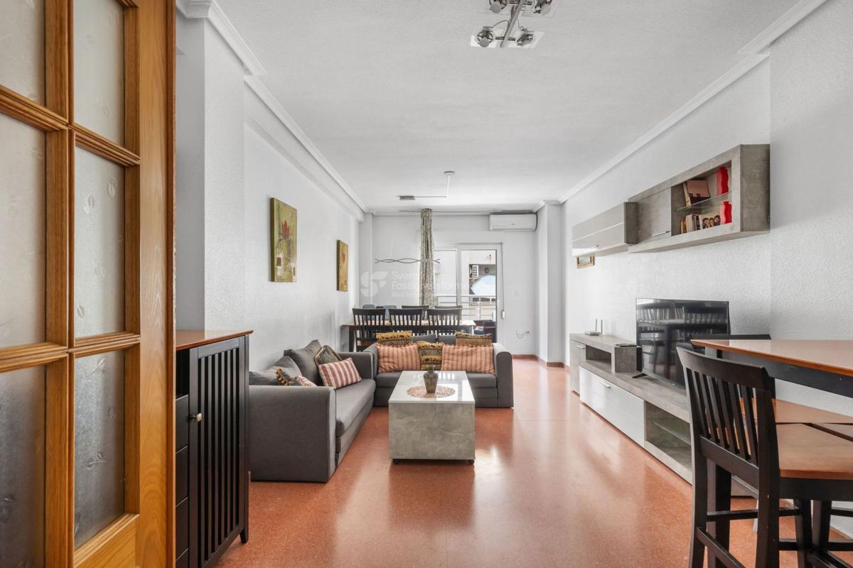Venta de piso en Piso en Calle Zoa, 20, Las Piscinas Naturales, Torrevieja, Torrevieja
 photo 3