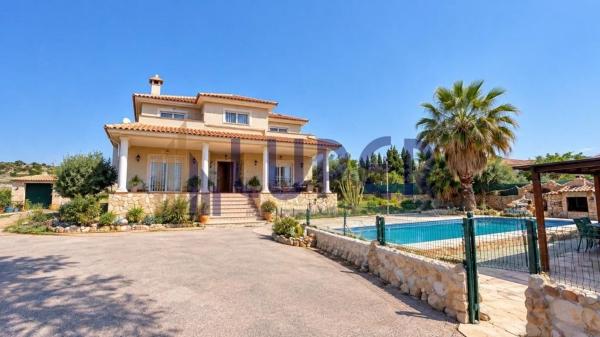 Casa o chalet independiente en Moralet photo 1