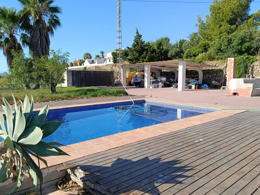 Properties for sale and rent in Spain photo 2