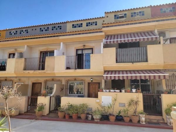 Casa o chalet independiente en Urbanizacion p Flamenca Cl 1, Playa Flamenca, Orihuela photo 1