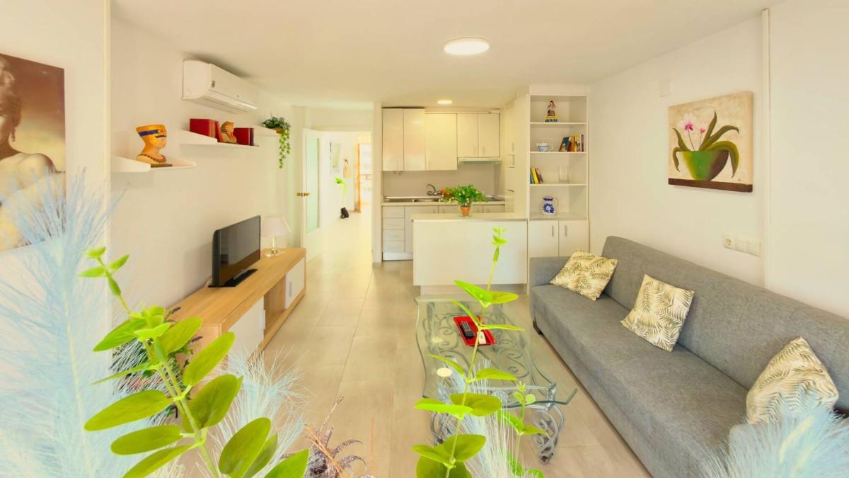 Sprzedaż mieszkania w Piso en Calle de Londres, Zona Sierra Helada, Benidorm, Benidorm
photo 1