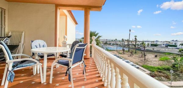 Venta de piso en Piso en Calle la Sagra, Los Balcones - Los Altos del Edén, Torrevieja, Torrevieja
 photo 1