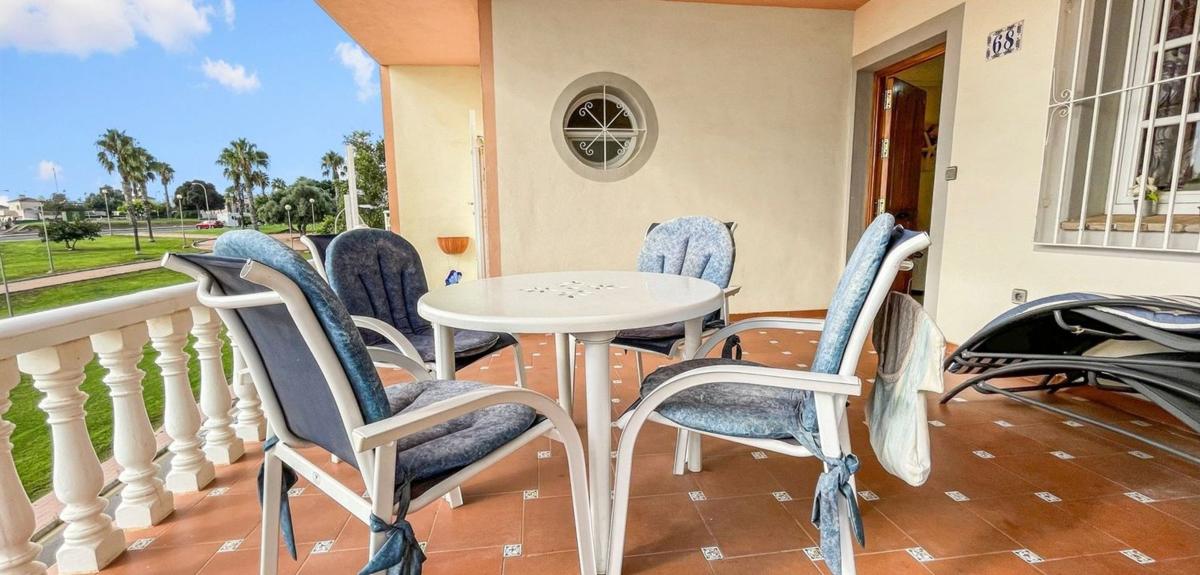 Venta de piso en Piso en Calle la Sagra, Los Balcones - Los Altos del Edén, Torrevieja, Torrevieja
photo 2