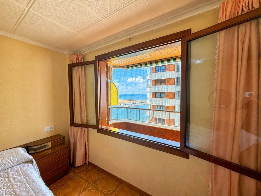 Venta de piso en Piso en Avenida Doctor Gregorio Marañón, El Acequión, Torrevieja, Torrevieja
photo 3