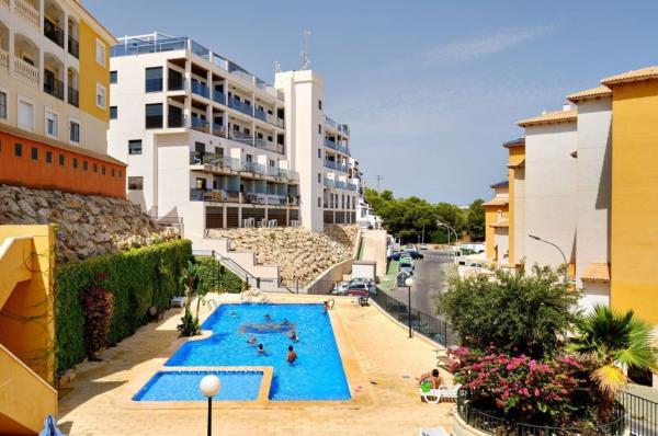 Продажа квартиры на Piso en Calle Samaniego, 9, Dehesa de Campoamor, Orihuela, Ориуэла
 photo 1