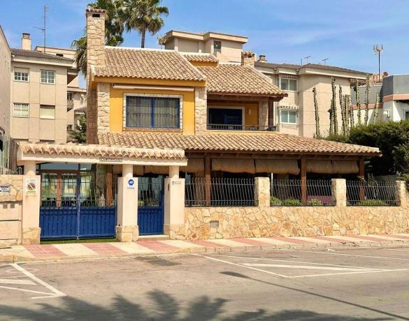 Casa o chalet independiente en Calas de Santiago Bernabeu, Santa Pola photo 1