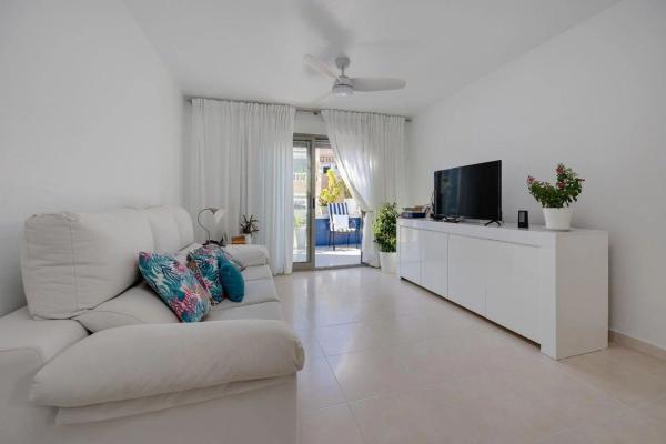 Аттик на продажу в  Ático en Avenida Doctor Mariano Ruiz Canovas, 7, Playa de los Locos, Torrevieja, Торревьеха photo 3