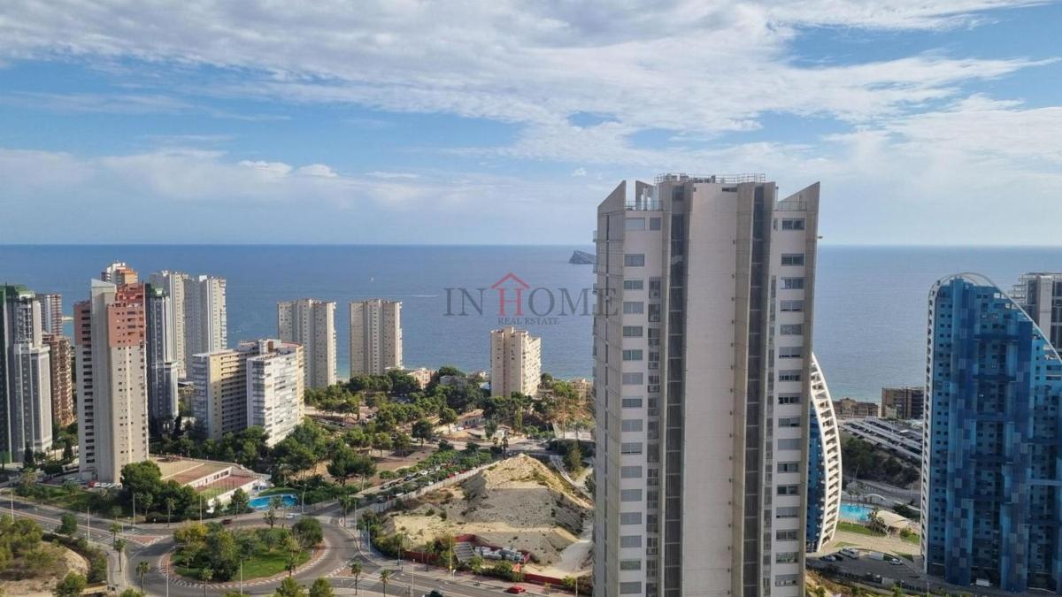 Sprzedaż mieszkania w Piso en Playa de Poniente, Benidorm, Benidorm
photo 3