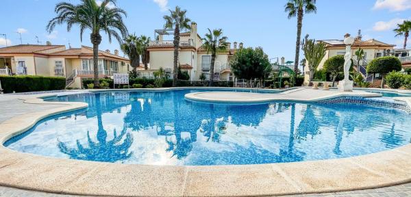Venta de piso en Piso en Urbanización los Altos, Los Balcones - Los Altos del Edén, Torrevieja, Torrevieja
 photo 4