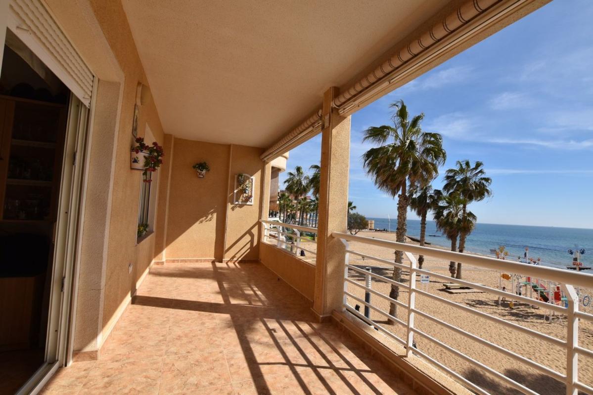 Продажа квартиры на Piso en Avenida de los Europeos, Los Europeos, Torrevieja, Торревьеха
photo 4