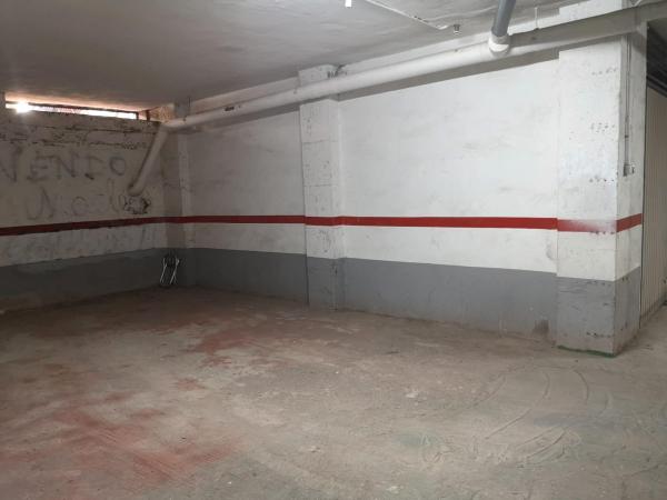 Garage for sale at  Beach of the Crazies , Torrevieja photo 1