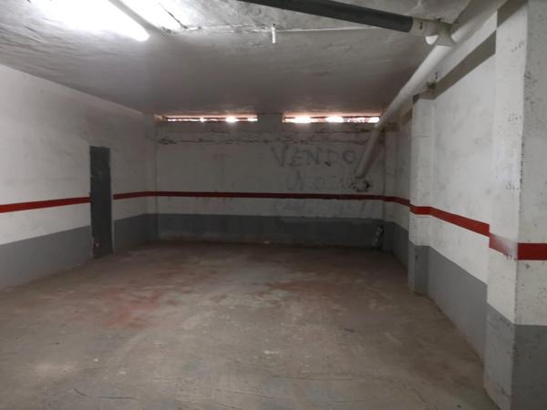 Garage for sale at  Beach of the Crazies , Torrevieja photo 2