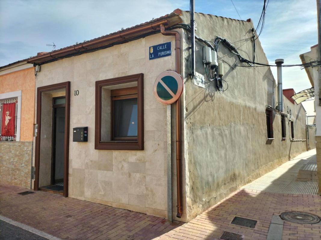 Properties for sale and rent in Spain photo 5