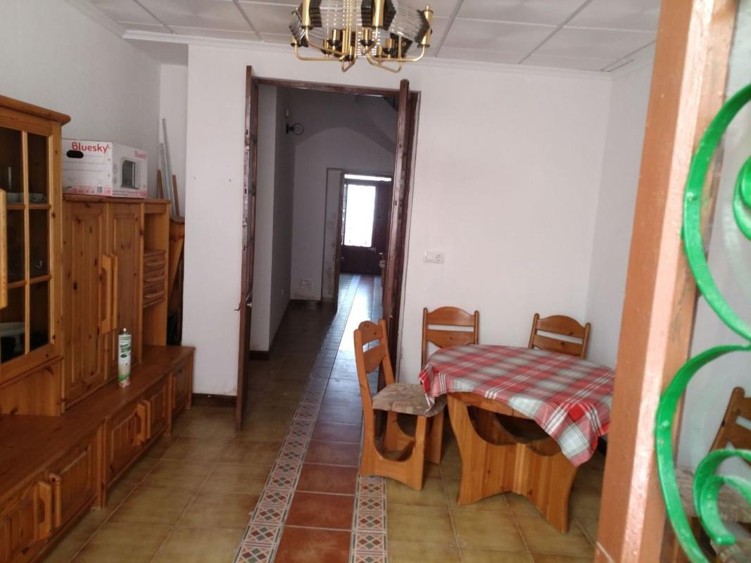 Properties for sale and rent in Spain photo 4