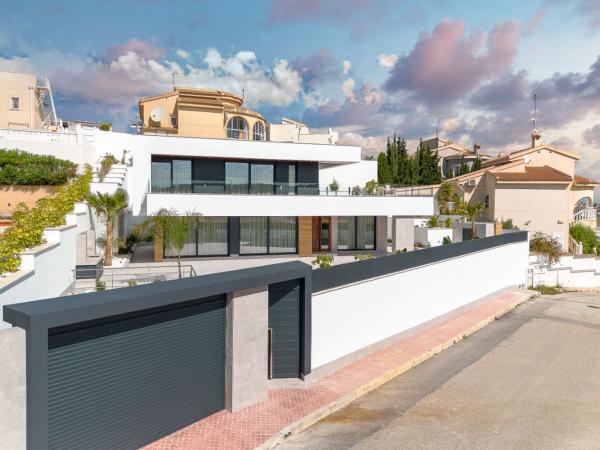Casa o chalet independiente en Calle Pico del Puig Campana, La Marquesa, Rojales thumbnail 2