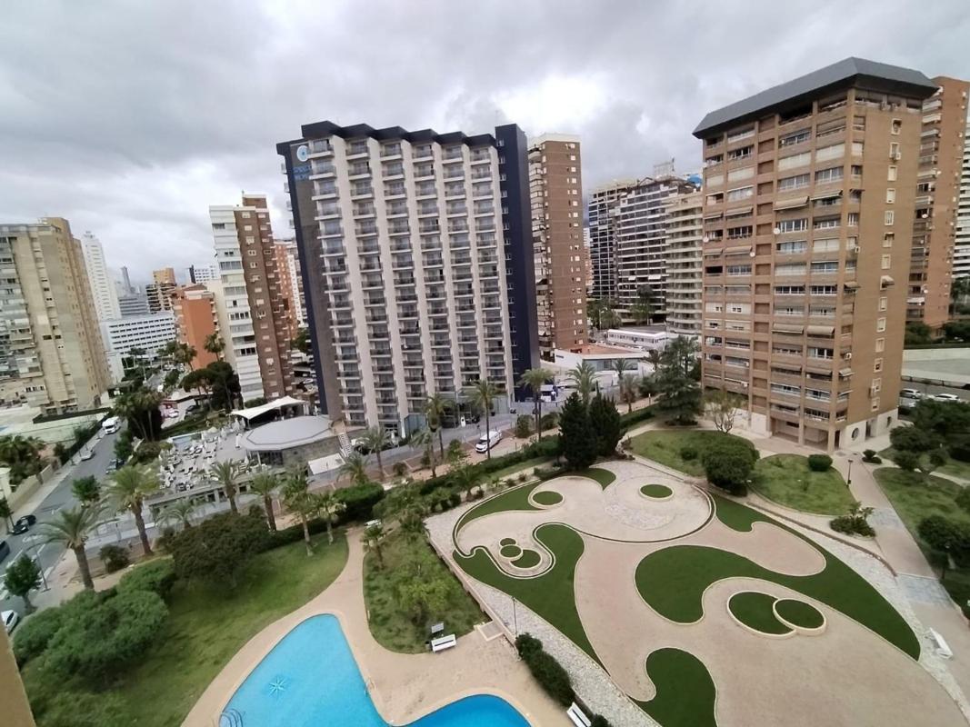 Sale of apartment in Piso en Avenida de Europa, Pueblo Levante, Benidorm, Benidorm
photo 2