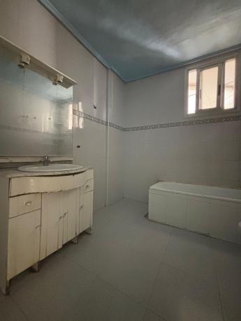 Sale of flat in Piso en Carrús Este, Elche / Elx, Elche / Elx
thumbnail 3