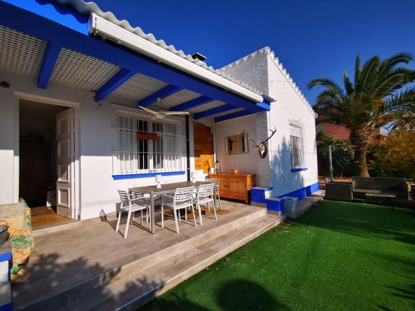 Casa o chalet independiente en Calle Francisco Martínez Morella, 9, Ciudad Jardín, Alicante / Alacant thumbnail 2