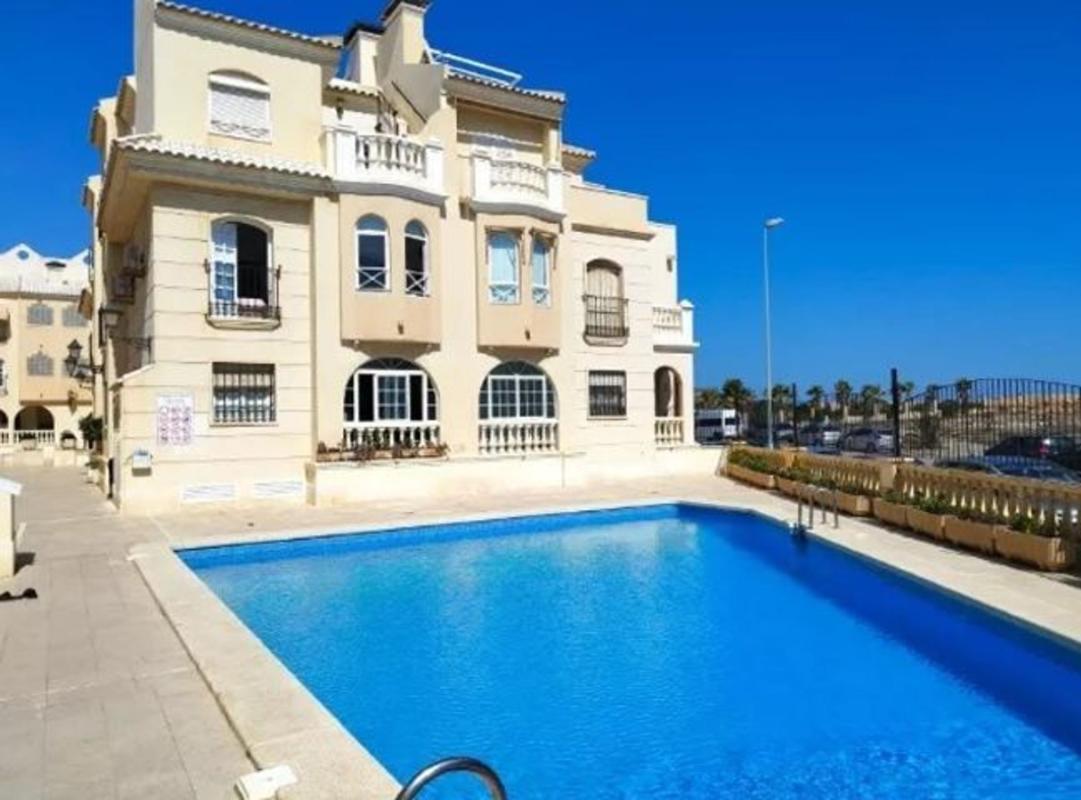 Venta de ático en Ático en Avenida Roentgen, 2, Zona los Frutales, Torrevieja, Torrevieja photo 1