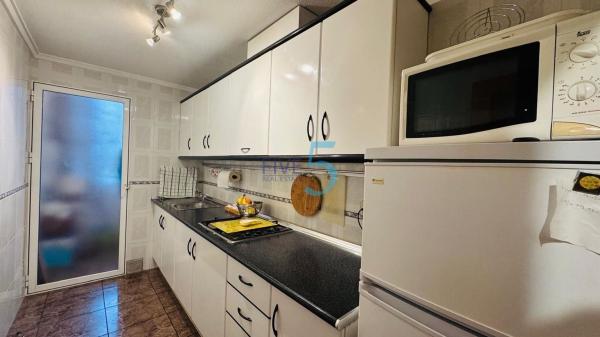 Sale of flat in Piso en Playa de los Náufragos, Torrevieja, Torrevieja
 photo 4