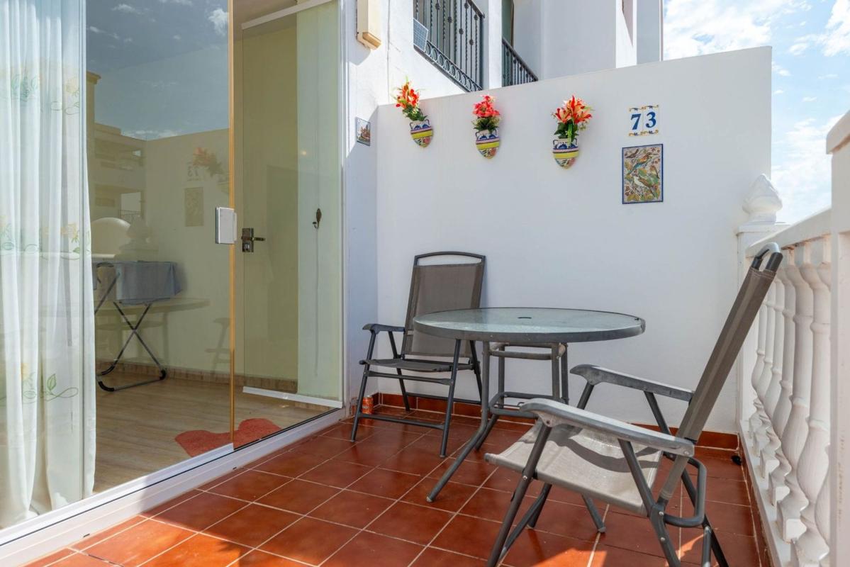 Venta de piso en Piso en Calle Realistas, Los Balcones y los Altos, Orihuela, Orihuela
photo 3
