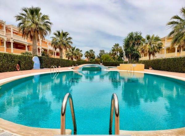 Продажа квартиры на Piso en Carretera de les Marines, 27, Les Bassetes-El Marjal, Denia, Дения
photo 1