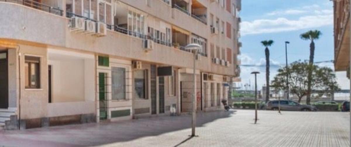 Продажа квартиры на Piso en Avenida Doctor Gregorio Marañón, 54, El Acequión, Torrevieja, Торревьеха
 photo 2