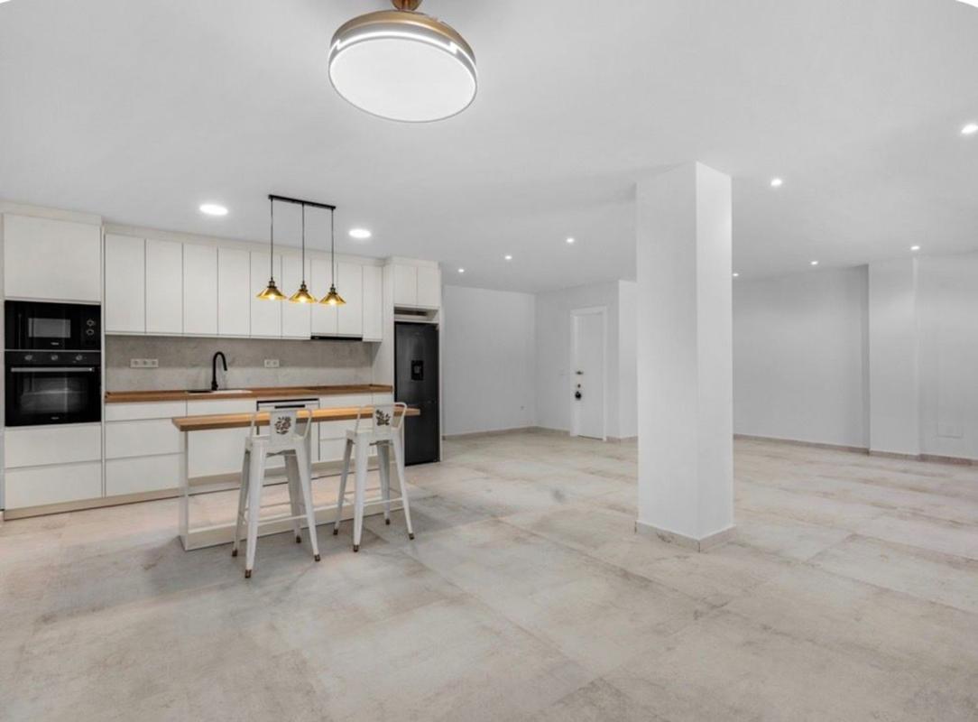 Продажа квартиры на Piso en Avenida Doctor Gregorio Marañón, 54, El Acequión, Torrevieja, Торревьеха
 photo 4