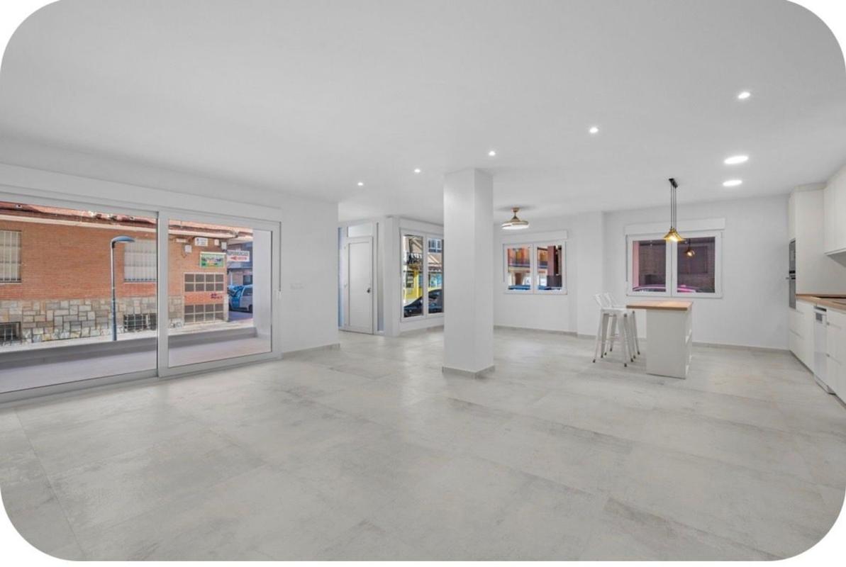 Продажа квартиры на Piso en Avenida Doctor Gregorio Marañón, 54, El Acequión, Torrevieja, Торревьеха
 photo 5