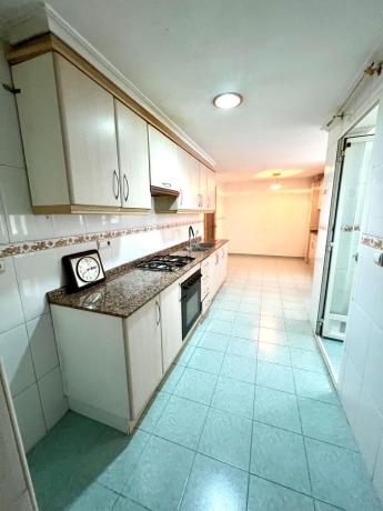 Sale of flat in Piso en Buenos Aires, 11, Divina Pastora, Alicante / Alacant, Alicante
photo 1