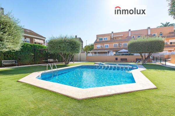 Chalet adosado en Calle Remo, La Albufereta, Alicante / Alacant photo 3