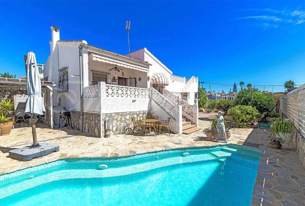 Casa o chalet independiente en Calle Azul s/n, Centro de la Ciudad Quesada, Rojales photo 1