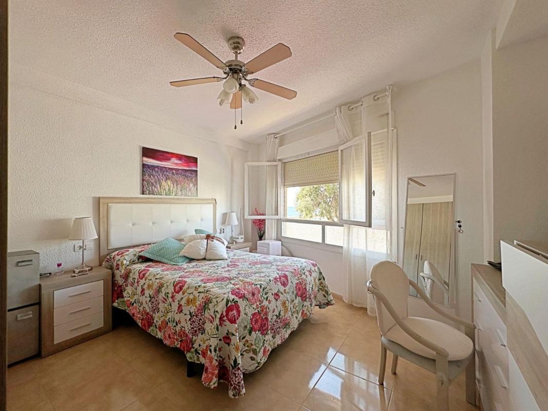 Sale of apartment in Piso en Playa de los Náufragos, Torrevieja, Torrevieja
photo 4
