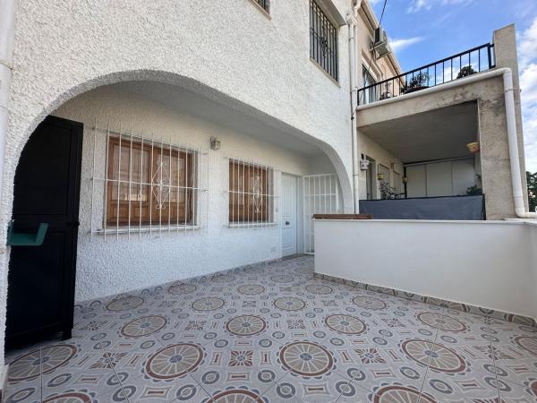 Chalet independiente en venta en Casa o chalet en San Fulgencio, San Fulgencio
 photo 4