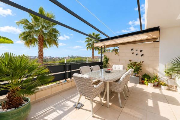 Chalet wolnostojący na sprzedaż w  Casa o chalet en Lomas de Cabo Roig, Orihuela, Orihuela photo 4