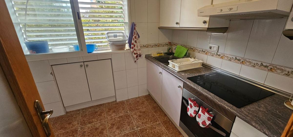 Sprzedaż mieszkania w Piso en Avenida Juan Fuster Zaragoza, Zona Rincón Bajo, Benidorm, Benidorm
photo 3